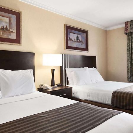 Days Inn By Wyndham Конкорд Екстер'єр фото