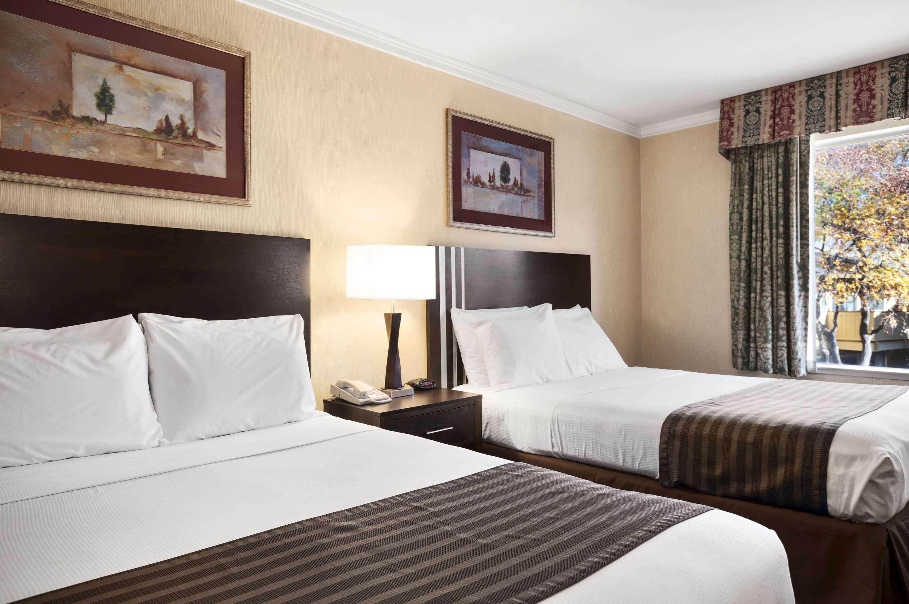 Days Inn By Wyndham Конкорд Екстер'єр фото