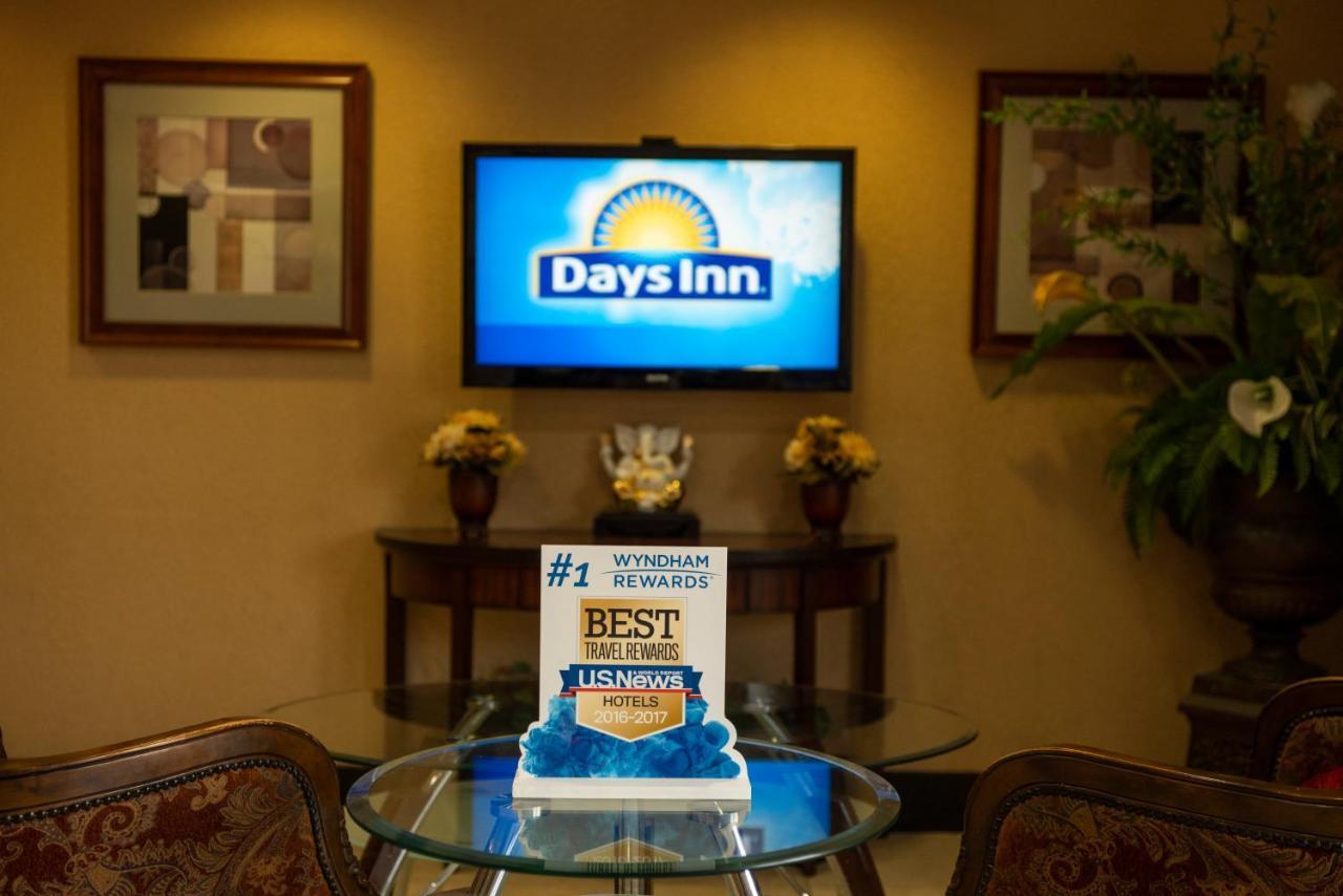 Days Inn By Wyndham Конкорд Екстер'єр фото